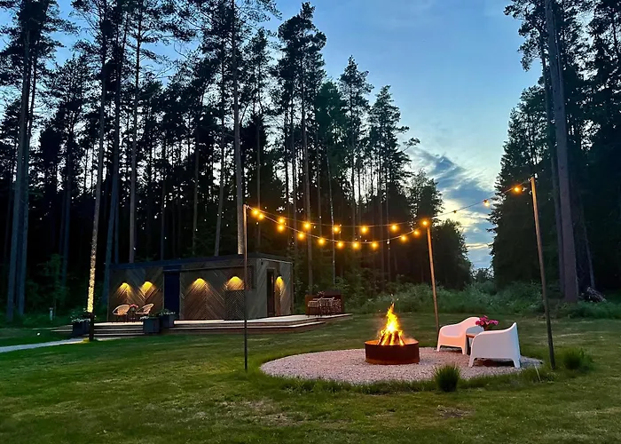 Vakantiehuis Mustika Mirror Minivilla Saunaga Kärdla