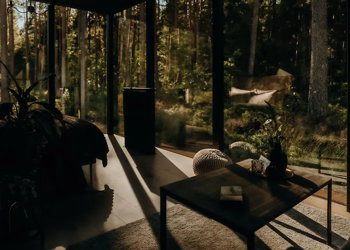 Mustika Mirror Minivilla Saunaga Vakantiehuis Kärdla